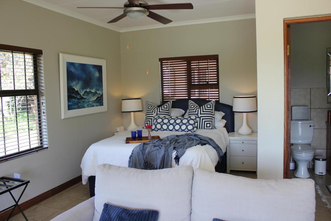 Karee & Wild Olive Guest Lodge Hekpoort Экстерьер фото