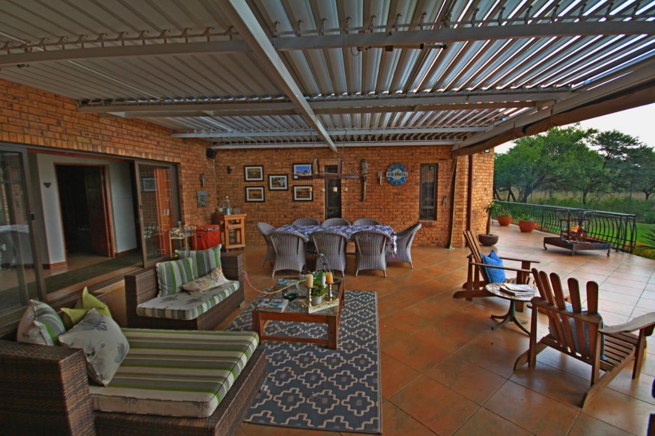 Karee & Wild Olive Guest Lodge Hekpoort Экстерьер фото